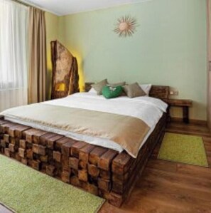2 bedrooms