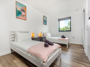 3 habitaciones, wifi gratis y ropa de cama 