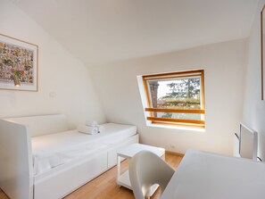 Wi-Fi de cortesia, roupa de cama