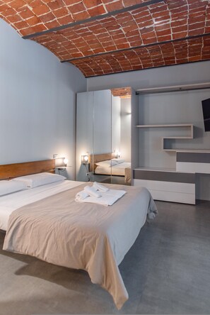 2 bedrooms