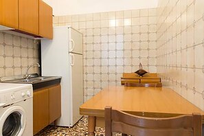 1 bedroom - Apartment Near Biennale Theatre by Ca-sa Check (Montichiari)