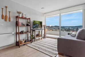 TV - Lake view, Hot-Tub & Exclusive Discounts

 (Puerto Varas)