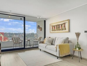 TV - Steps from downtown with a dream view (Llanquihue)