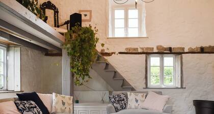 3 bedroom accommodation in High Ham, near Langport