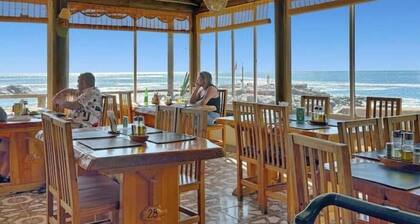 Beautiful first line depto with jacuzzi and sauna