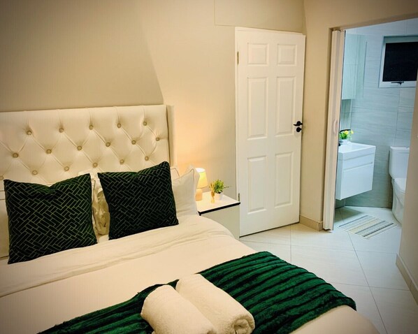 3 Schlafzimmer, Bügeleisen/Bügelbrett, kostenloses WLAN, Bettwäsche