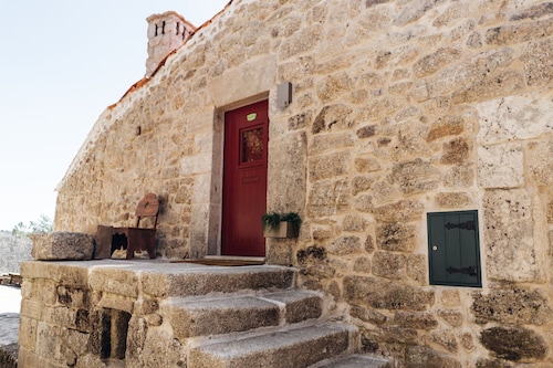 A spacious two-bedroom accommodation unit of 50 m2