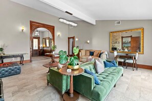 TV, fireplace - Old World Elegance.
3000+sqft
3-bedroom Estate in secluded Liberty Hill Tx (Liberty Hill)