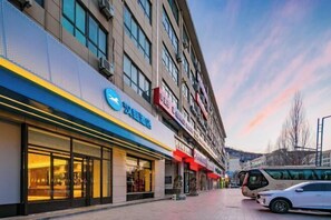 Exterior - HanTing Hotel (Yan'an University Yangjialing) (Yan'an)