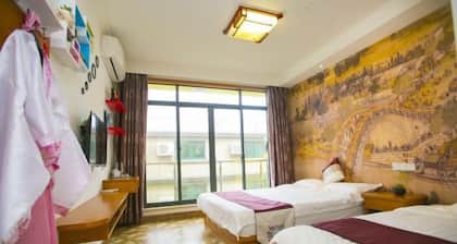 Shengsi Jun from the Inn