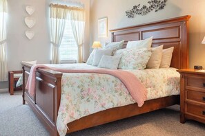 1 bedroom, iron/ironing board, travel cot, WiFi