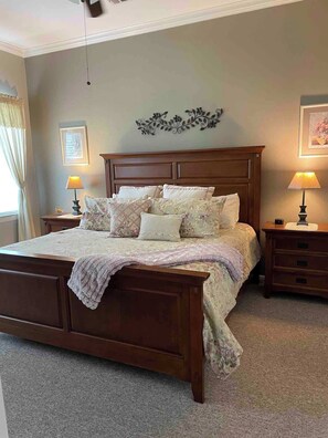 1 bedroom, iron/ironing board, travel cot, WiFi