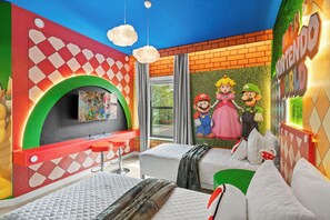 5 bedrooms, iron/ironing board, WiFi, bed sheets