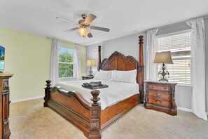 4 slaapkamers, een strijkplank/strijkijzer, wifi, beddengoed