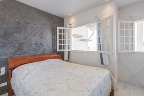 3 bedrooms, iron/ironing board, Internet, bed sheets - CoHost House Eurico Wanderley 22 by the Sea (MARAGOGI)