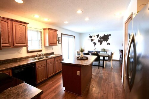 The Den at Buckskin - Entire House in Frankfort, OH