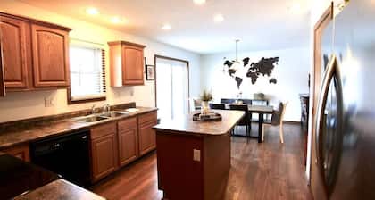 The Den at Buckskin - Entire House in Frankfort, OH