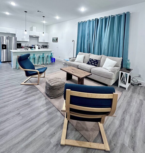 تلفزيون، كُتُب