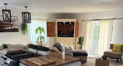 Charming 3-bedroom house in fabulous Oxnard with WiFi