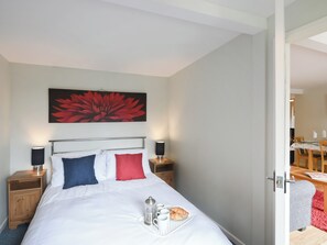 2 bedrooms, free WiFi, bed sheets