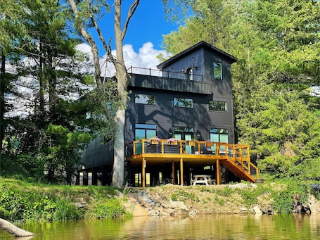Exterior. Modern Villa nestled along the Tuscarawas River