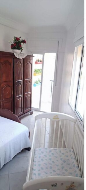 2 soverom, strykejern/-brett, wi-fi og sengetøy