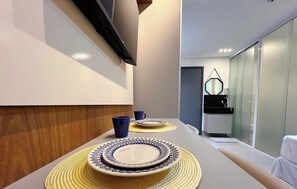 Basic Apartment | Dining - Get By Side  (João Pessoa)