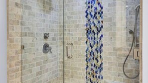 Interior - 118 Seascape by Avantstay Pool + Oceanfront Views (Isle of Palms)