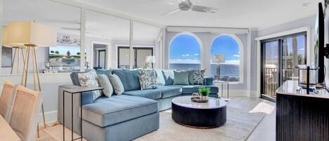 Apartment (2 Bedrooms) | Front of property