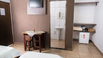 Chambre Quadruple Familiale, vue ville