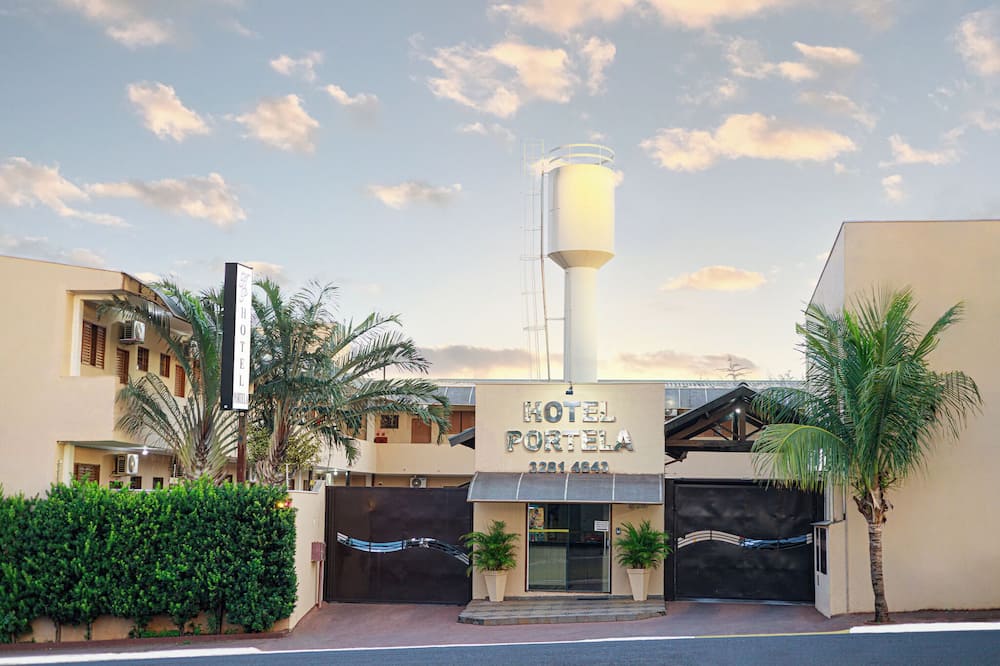 Hotel Portela III