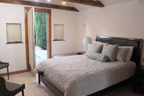 4 chambres, fer et planche à repasser, Wi-Fi, draps fournis