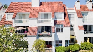 Casa (2 Bedrooms) | Interior
