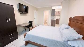 1 bedroom, iron/ironing board, WiFi, bed sheets