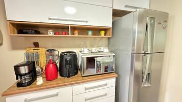 Superior Chalet, City View | Private kitchen | Electric kettle, toaster