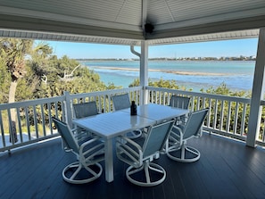 Outdoor dining - Waterfront Retreat: Fish, Kayak,Paddleboard on Property +Pool/Spa-Heat available (Englewood)
