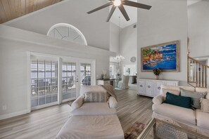 تلفزيون ذكي