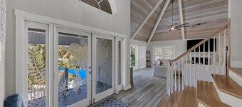 Waterfront Retreat: Fish, Kayak, and Paddle Board on Property + Pool + Hottub