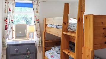 3 habitaciones, wifi gratis y ropa de cama