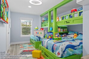 Children’s area - #1 Destin home, Saltwater spa & pool, Beach@2min walk, Golf cart (Destin)