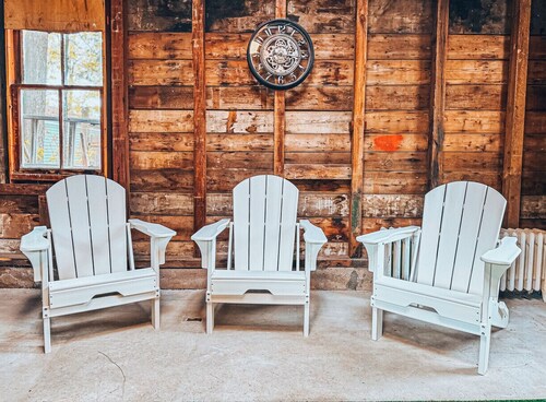 Location!Location!Pets & hot tub