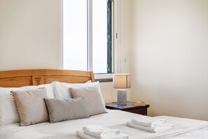3 makuuhuonetta, silitysrauta/-lauta, vauvan matkasänky, ilmainen Wi-Fi
