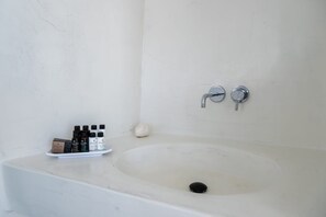 Shower, towels, soap, shampoo