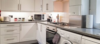 The Goldsmiths Apartment