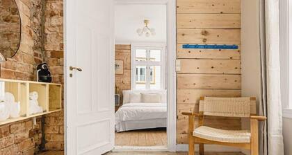 The 1880 Authentic Bergen Dream I 500m to Bryggen