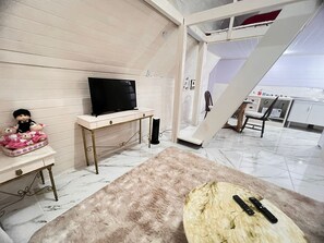 Flat-screen TV - Chalé Rústico 8 min do centro turístico (Campos do Jordão)