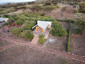 Exterior - Oseki Maasai Mara Camp-Affordable Glamping Tents Available Hosted by Maasai. (Sekanani Town)