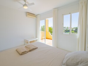 2 dormitorios, tabla de planchar con plancha, wifi gratis y ropa de cama