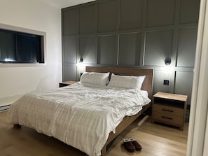 4 bedrooms, free WiFi, bed sheets