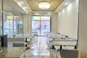 Restaurant - Renhe Hotel (Heihe)